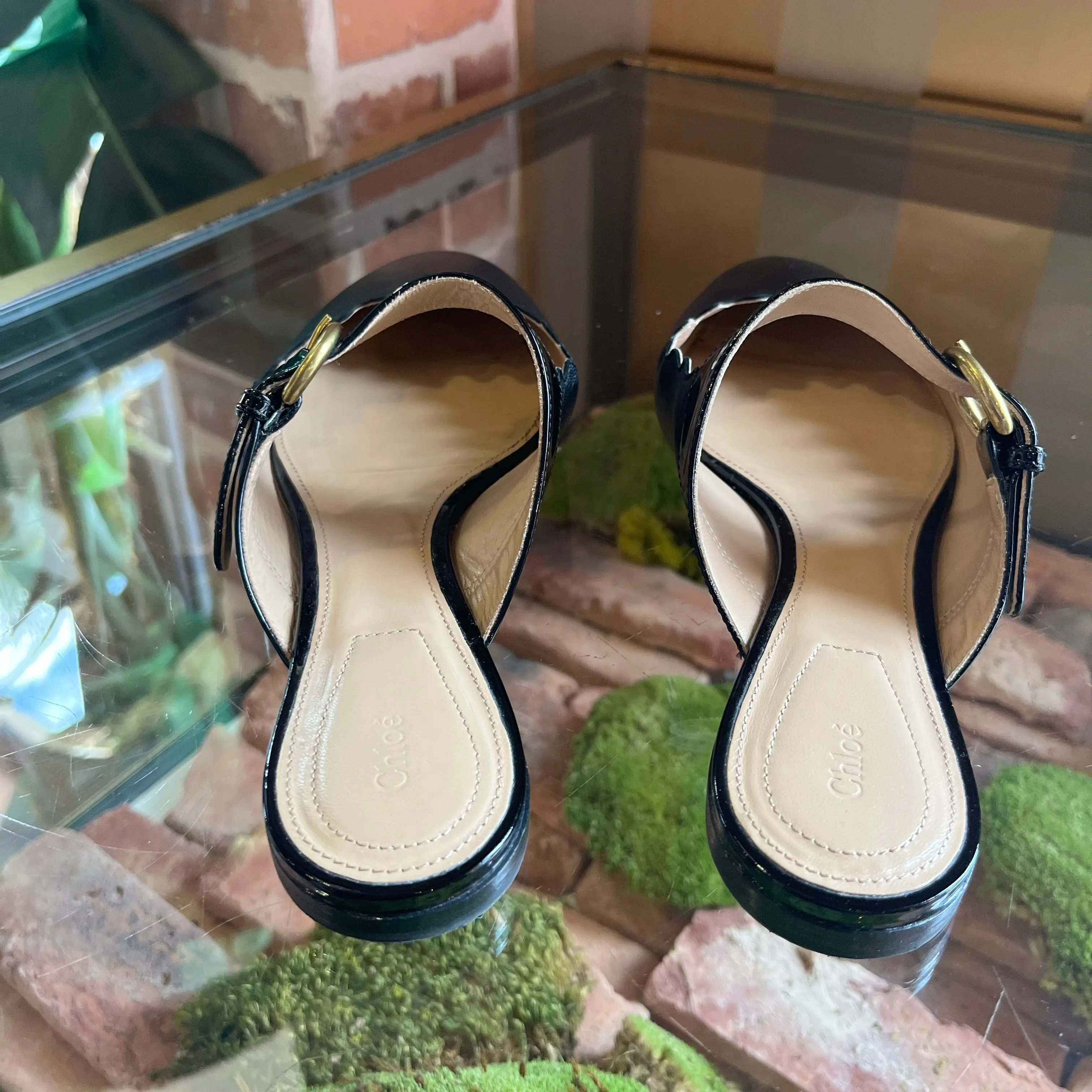 CHLOE Black Leather Scalloped Accent Mules SZ 38