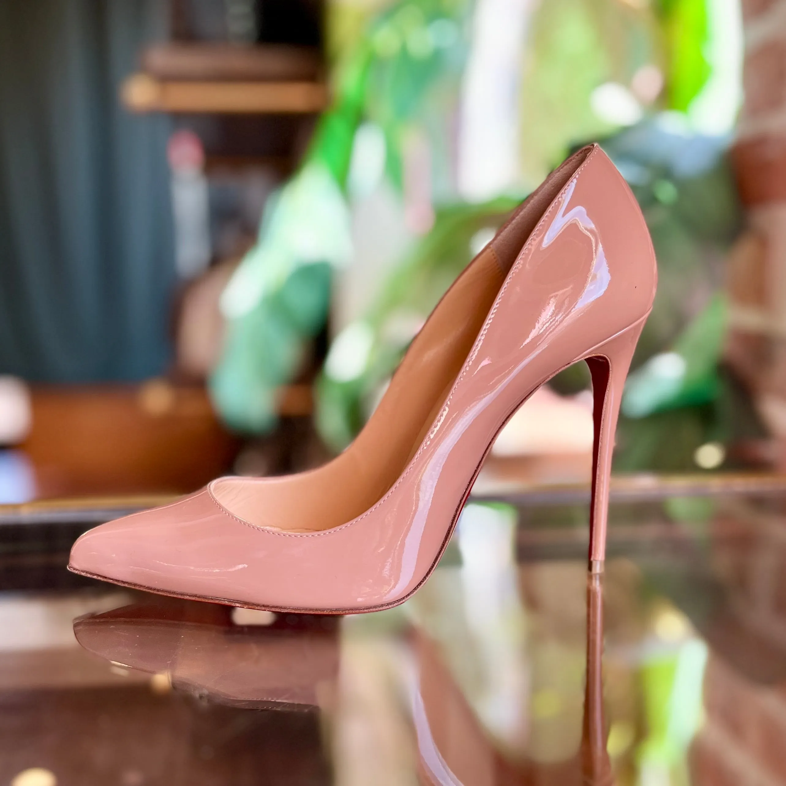 CHRISTIAN LOUBOUTIN Pigalle Follies Nude Patent Leather Pumps SZ 38.5