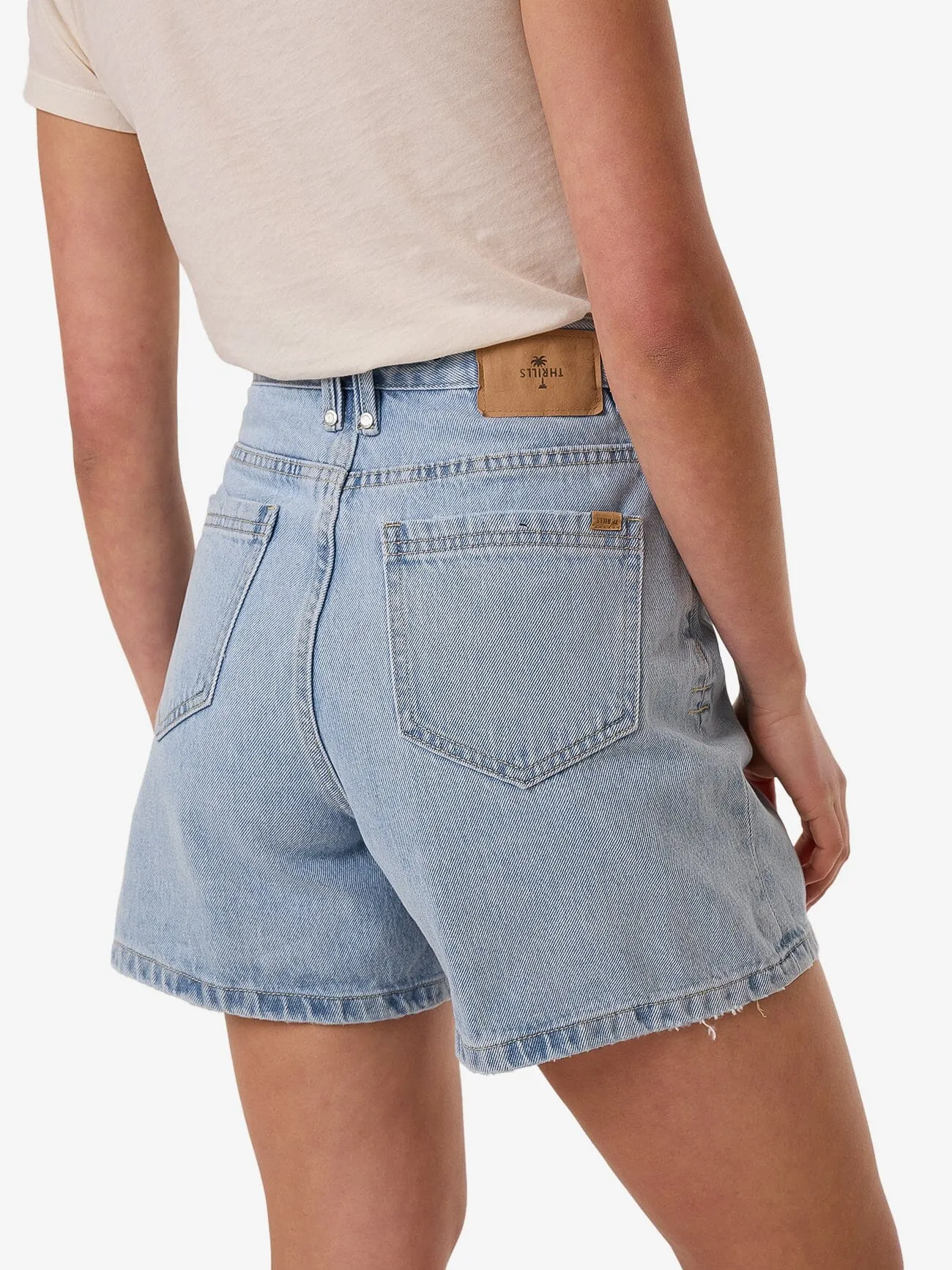 Koko Short - Ageless Blue