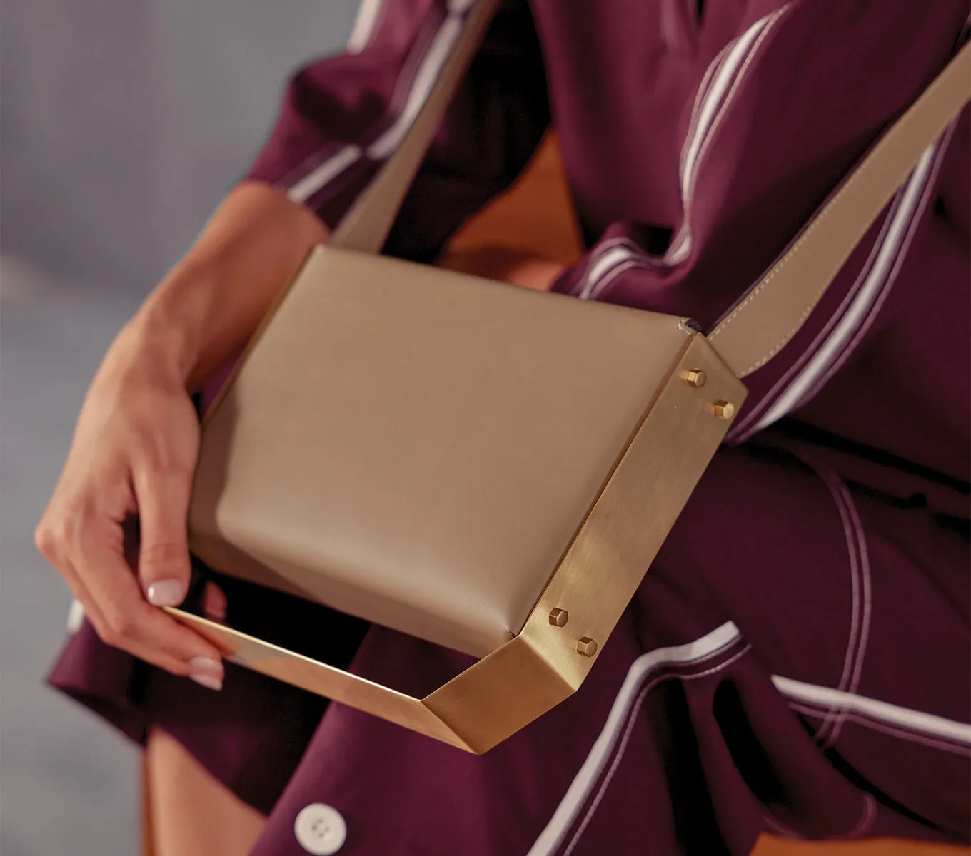 LEVITATE BAG