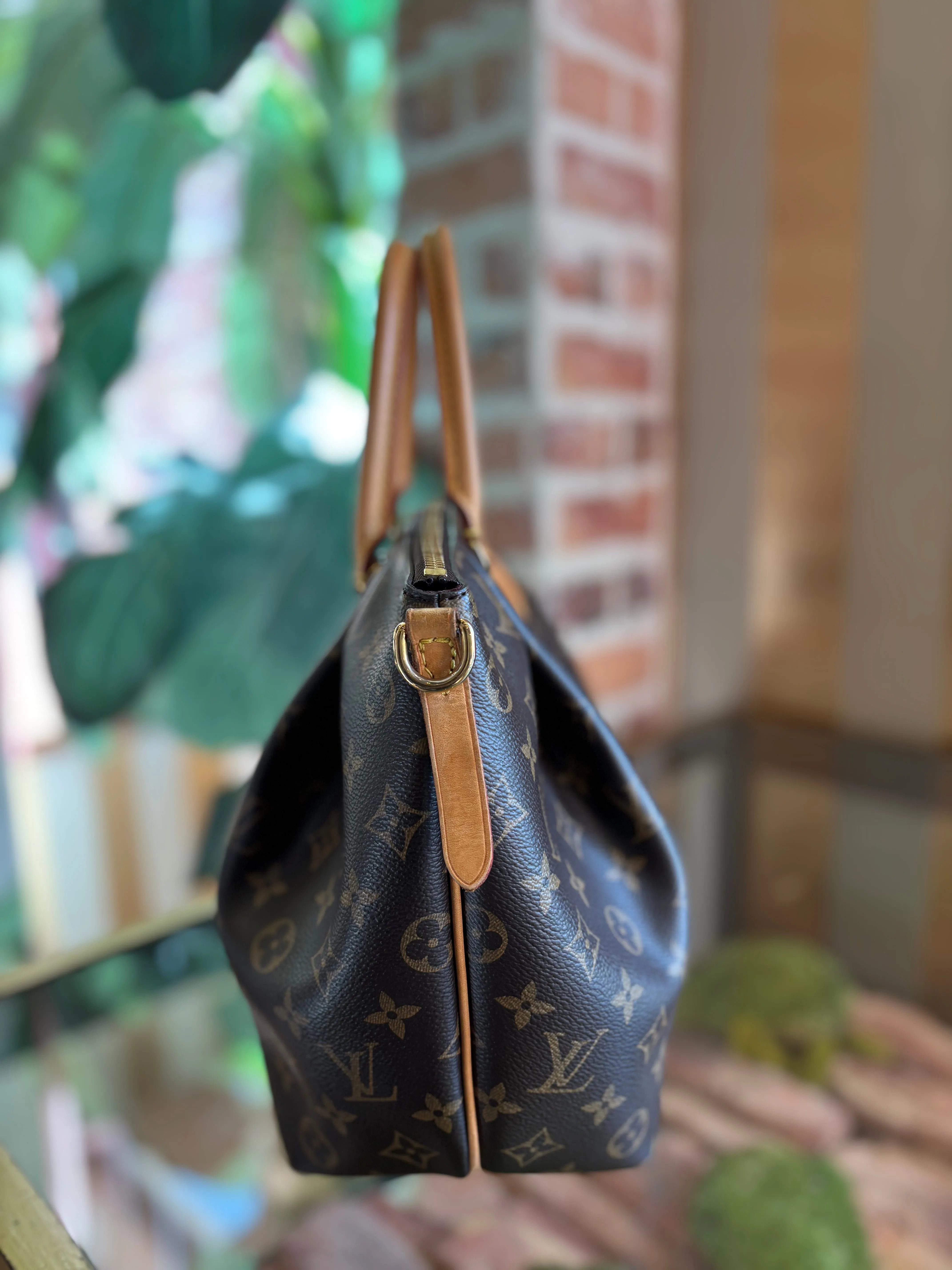 LOUIS VUITTON Monogram Turenne MM