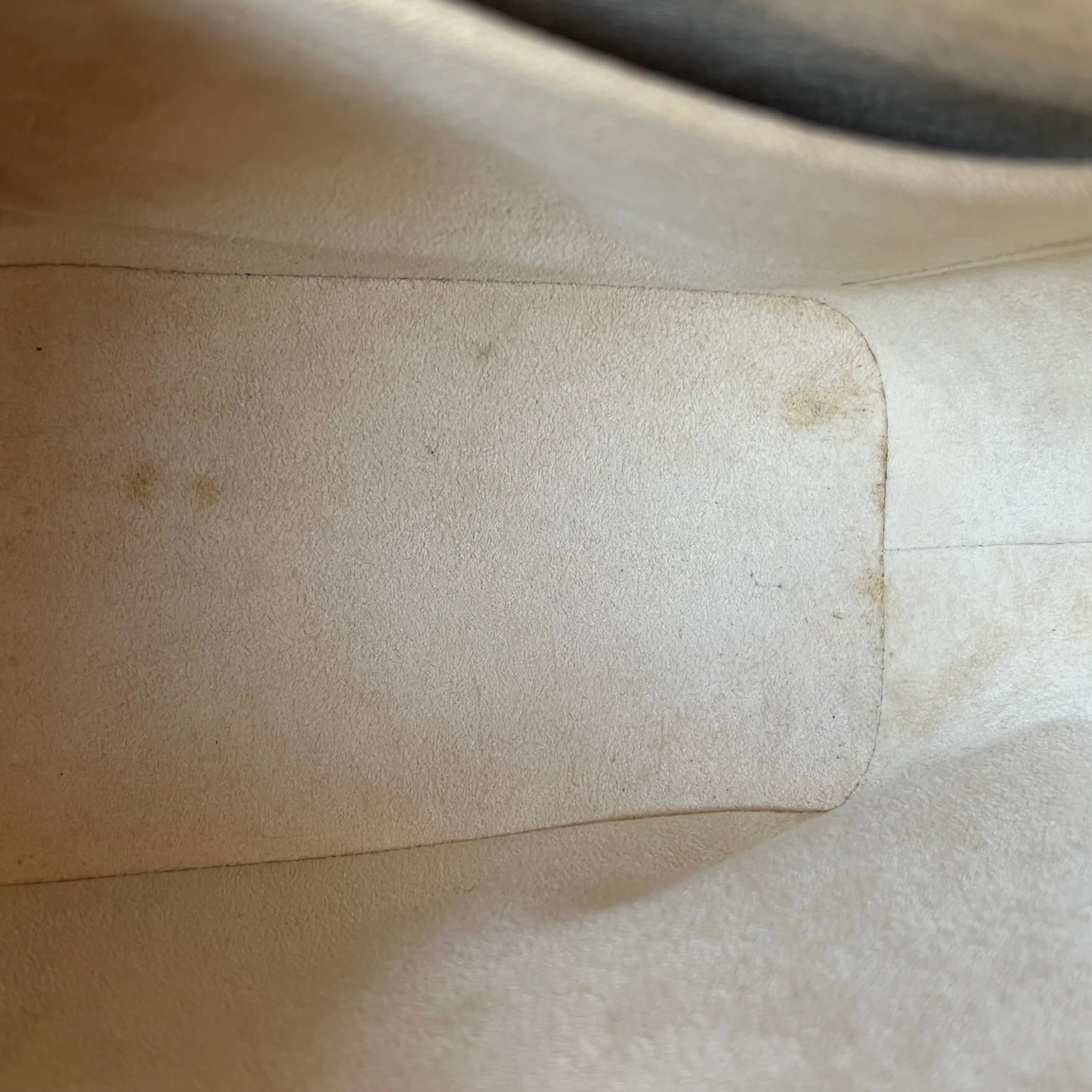 LOUIS VUITTON Vintage Monogram Luco Tote