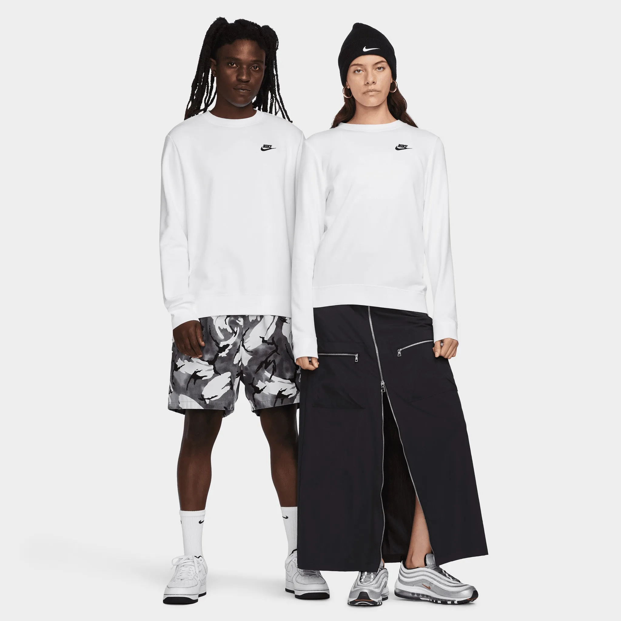 Nike Sportswear Women's Club Fleece Crewneck White / Black